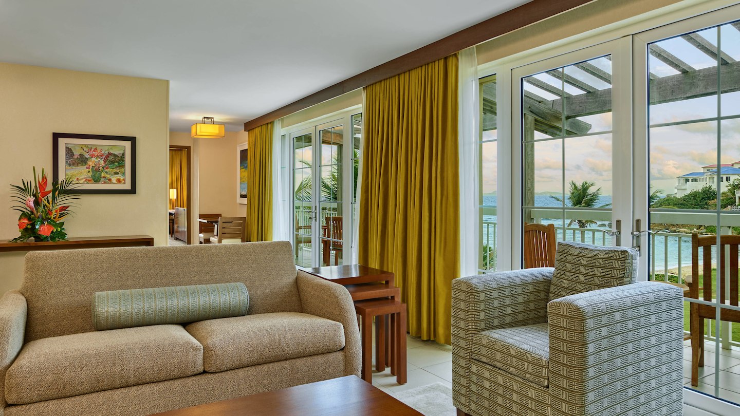 Sint Maarten villa with private parking